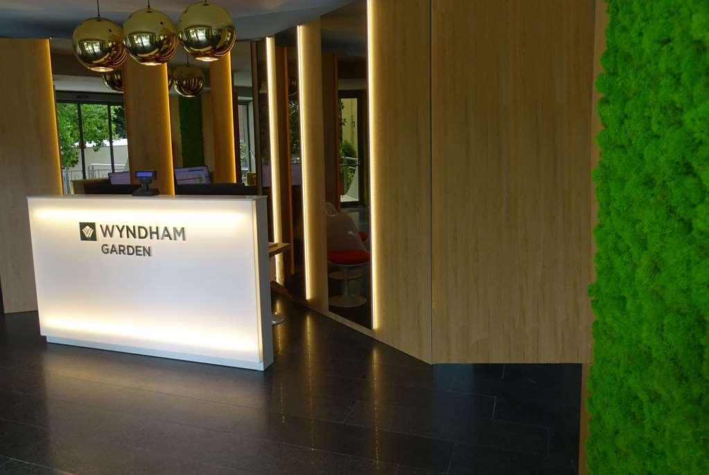 Wyndham Garden 佛罗伦萨 内观 照片